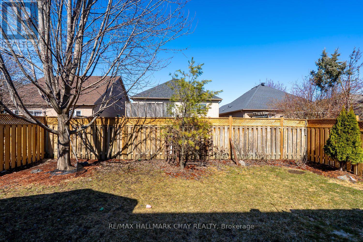 24 Bushberry Road, Brampton (Snelgrove), Ontario  L7A 1L3 - Photo 48 - W12055662
