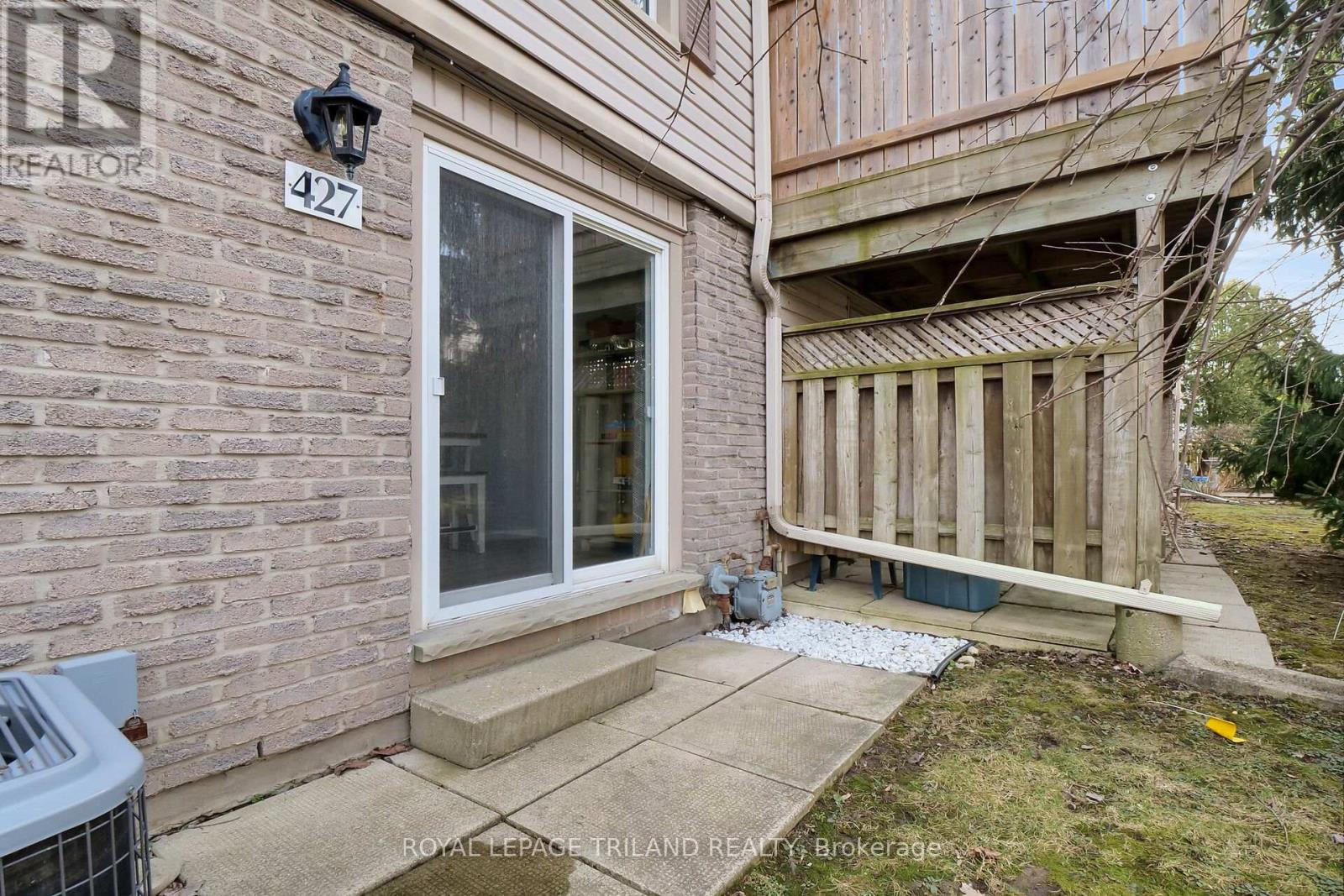 Photo 37 of 37 for 427 Everglade Crescent