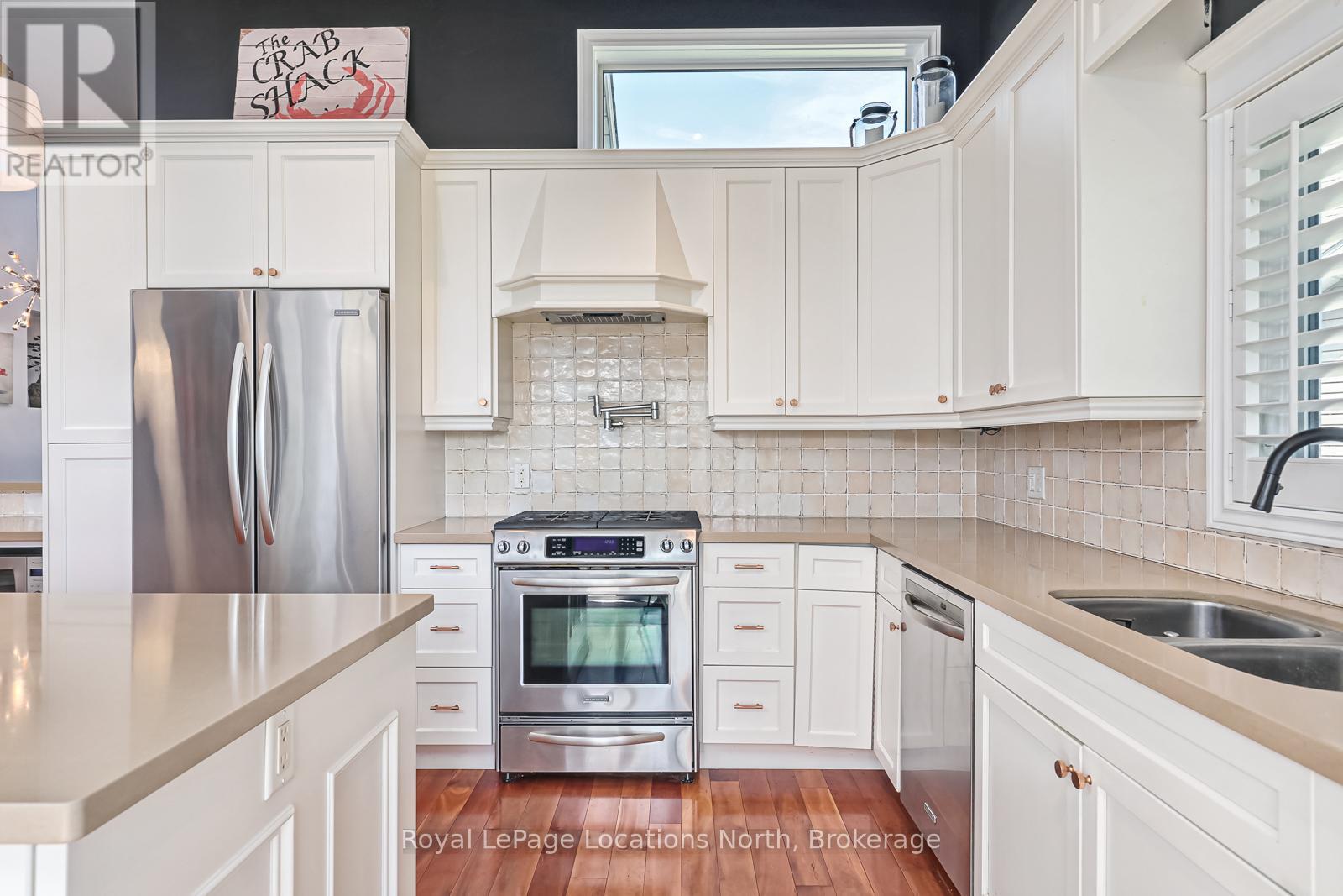 10 Mcintosh Gate, Collingwood, Ontario  L9Y 5B6 - Photo 15 - S12055714