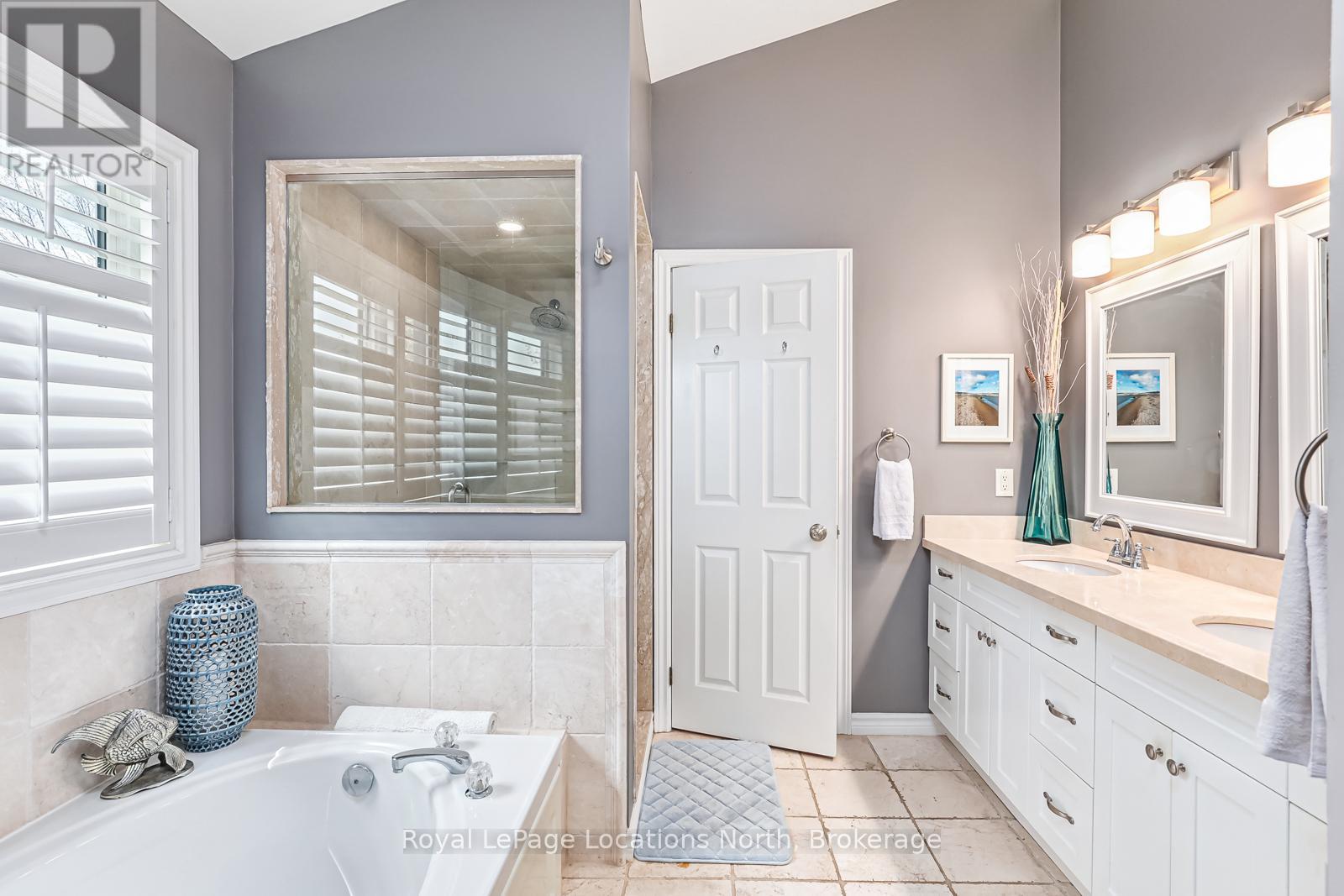 10 Mcintosh Gate, Collingwood, Ontario  L9Y 5B6 - Photo 24 - S12055714