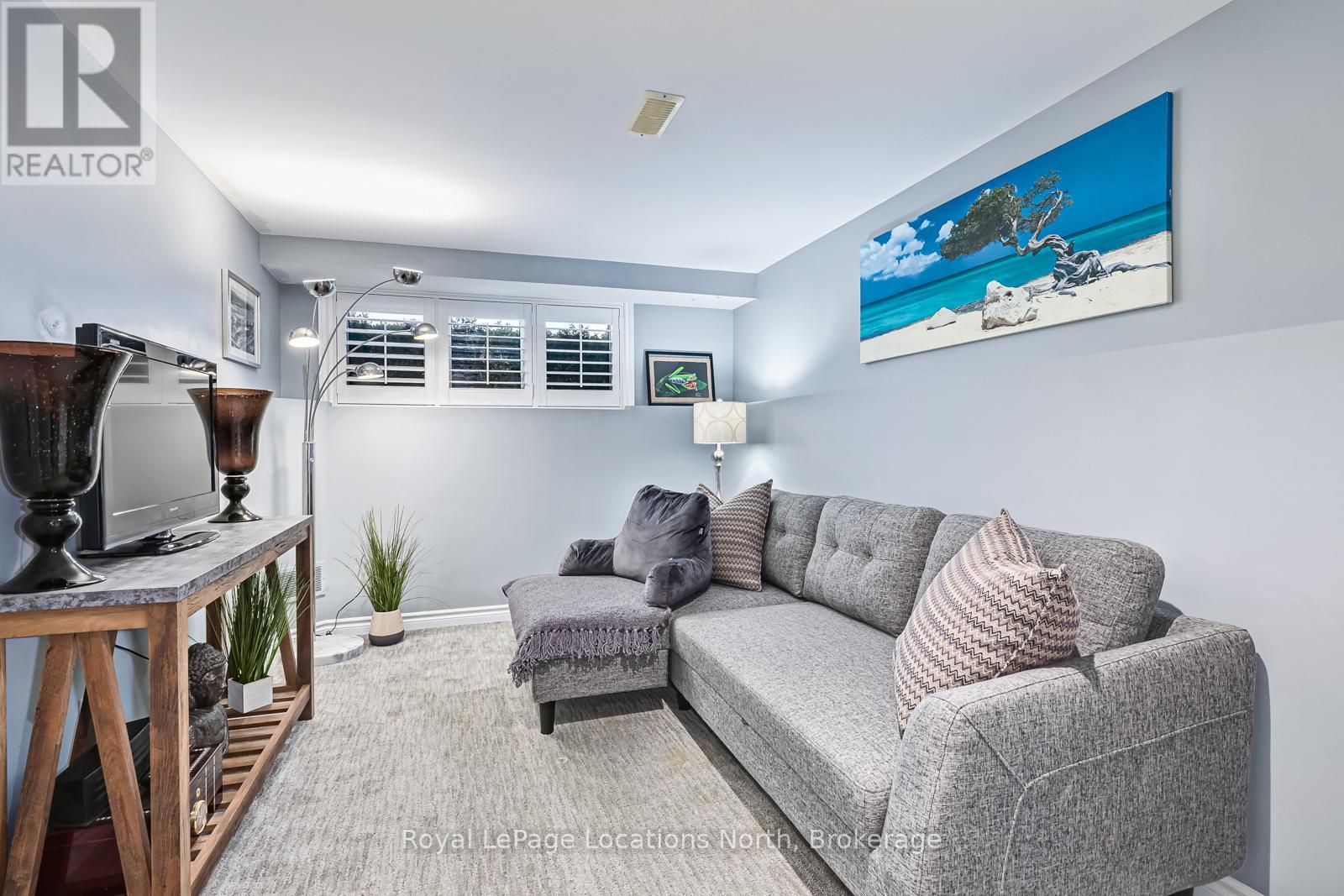 10 Mcintosh Gate, Collingwood, Ontario  L9Y 5B6 - Photo 31 - S12055714