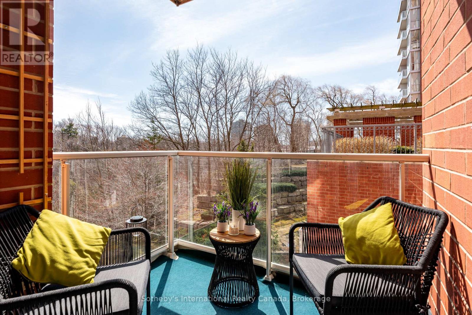 105 - 50 Old Mill Road, Oakville, Ontario  L6J 7W1 - Photo 16 - W12055672