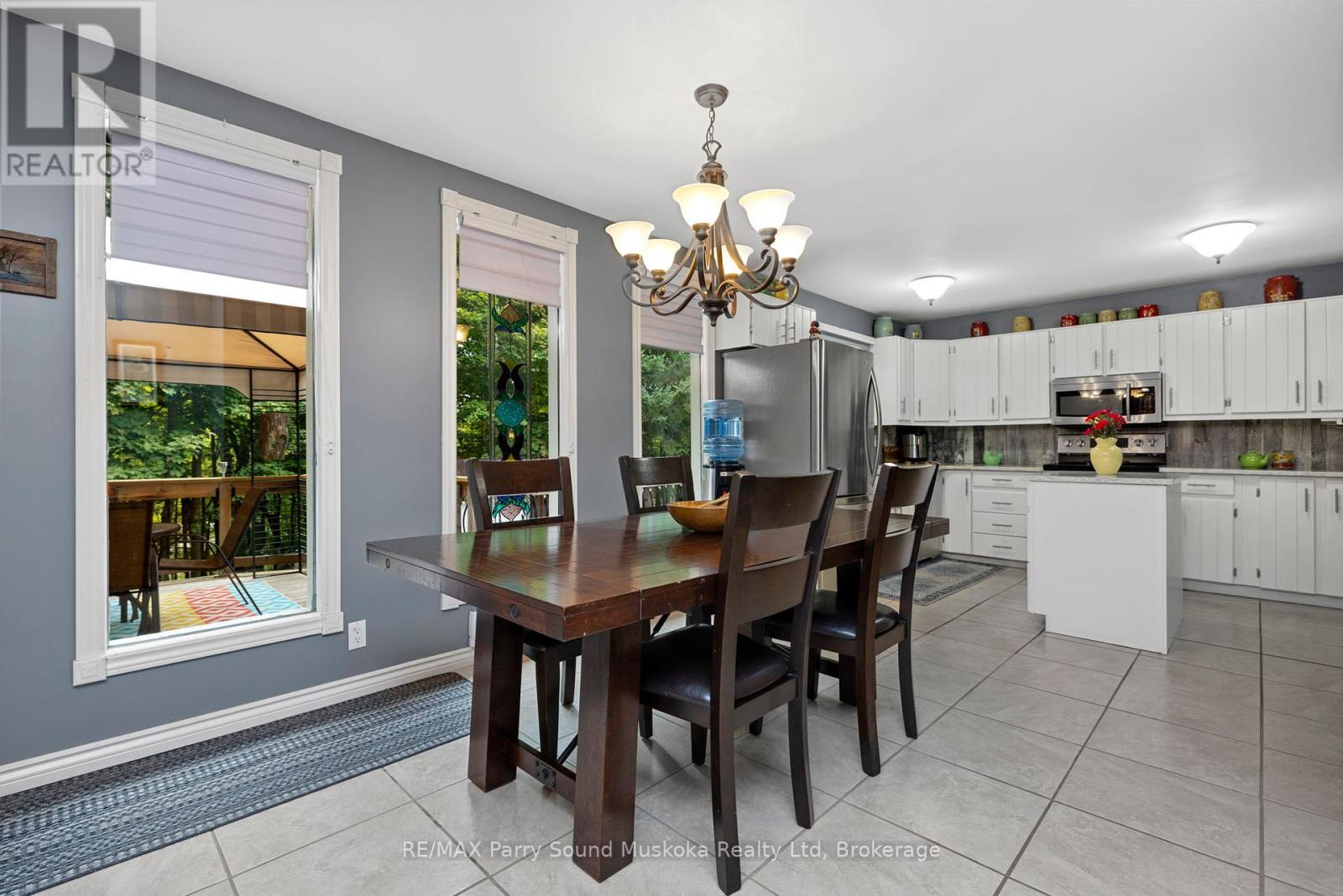 99 Bayview Drive, Carling, Ontario  P0G 1G0 - Photo 18 - X12055708