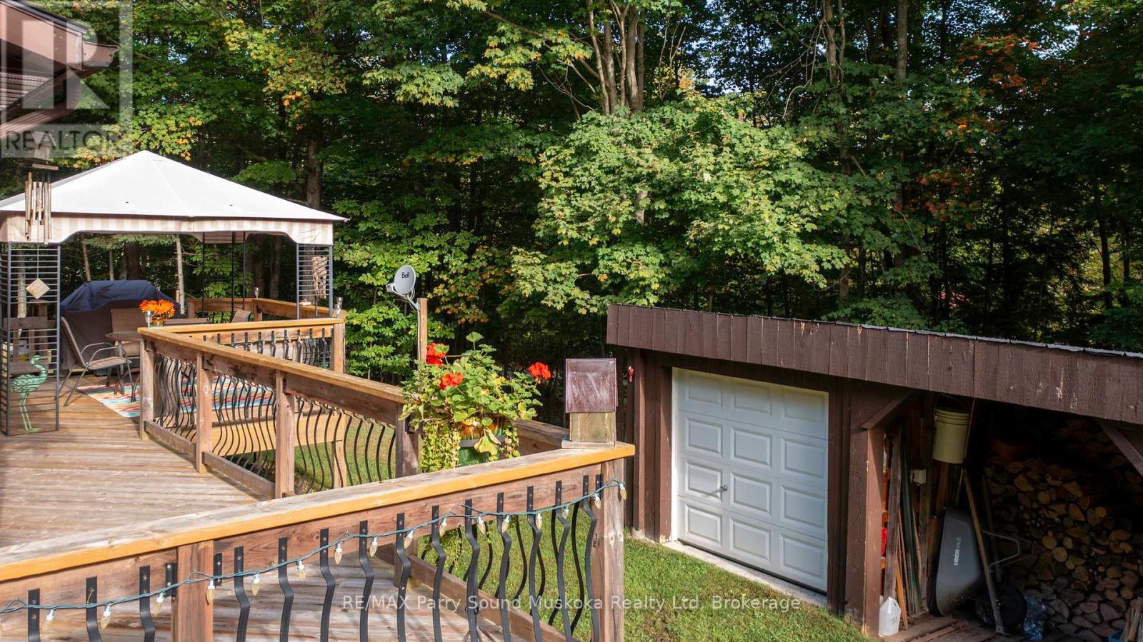 99 Bayview Drive, Carling, Ontario  P0G 1G0 - Photo 4 - X12055708