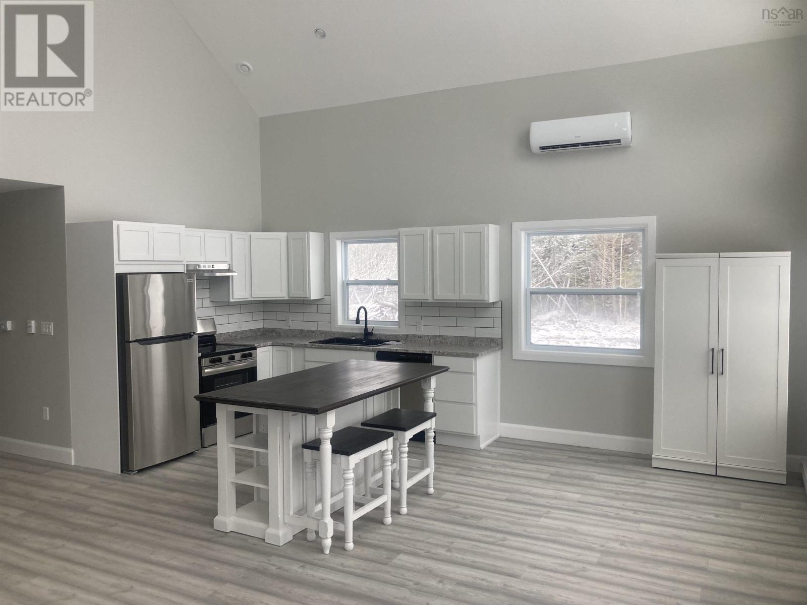 36 Brewer Drive, Mira Gut, Nova Scotia  B1K 2W4 - Photo 3 - 202502288