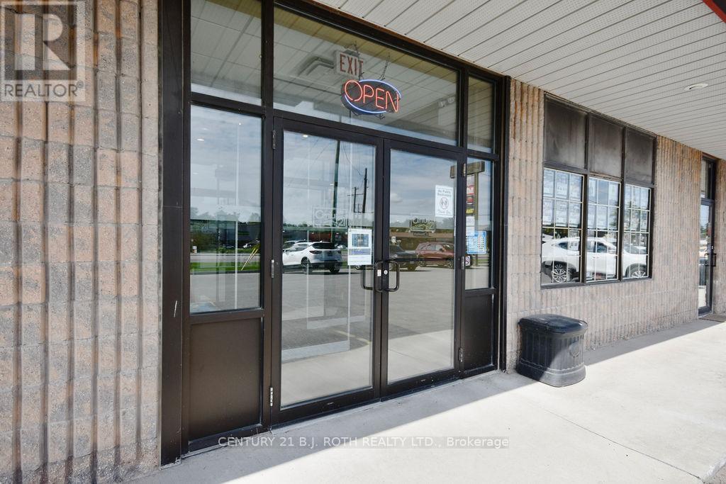 8 - 4 Pine River Road, Essa, Ontario  L3W 0G2 - Photo 11 - N12055683
