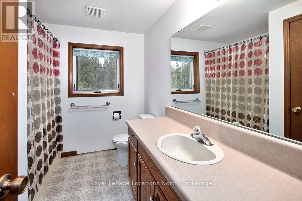 234 Lakeshore Road S, Meaford, Ontario  N4L 0A7 - Photo 34 - X12050357