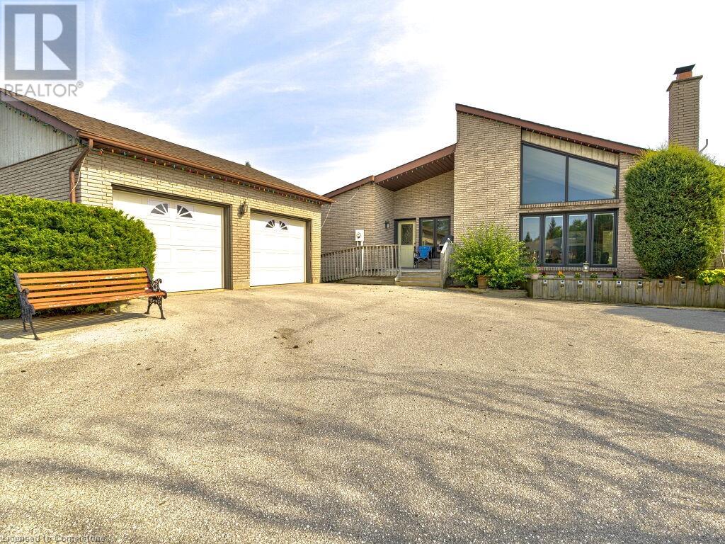 11331 AMOS Drive, Milton, Ontario