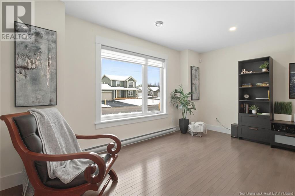Property at 10 Shad Court image 5