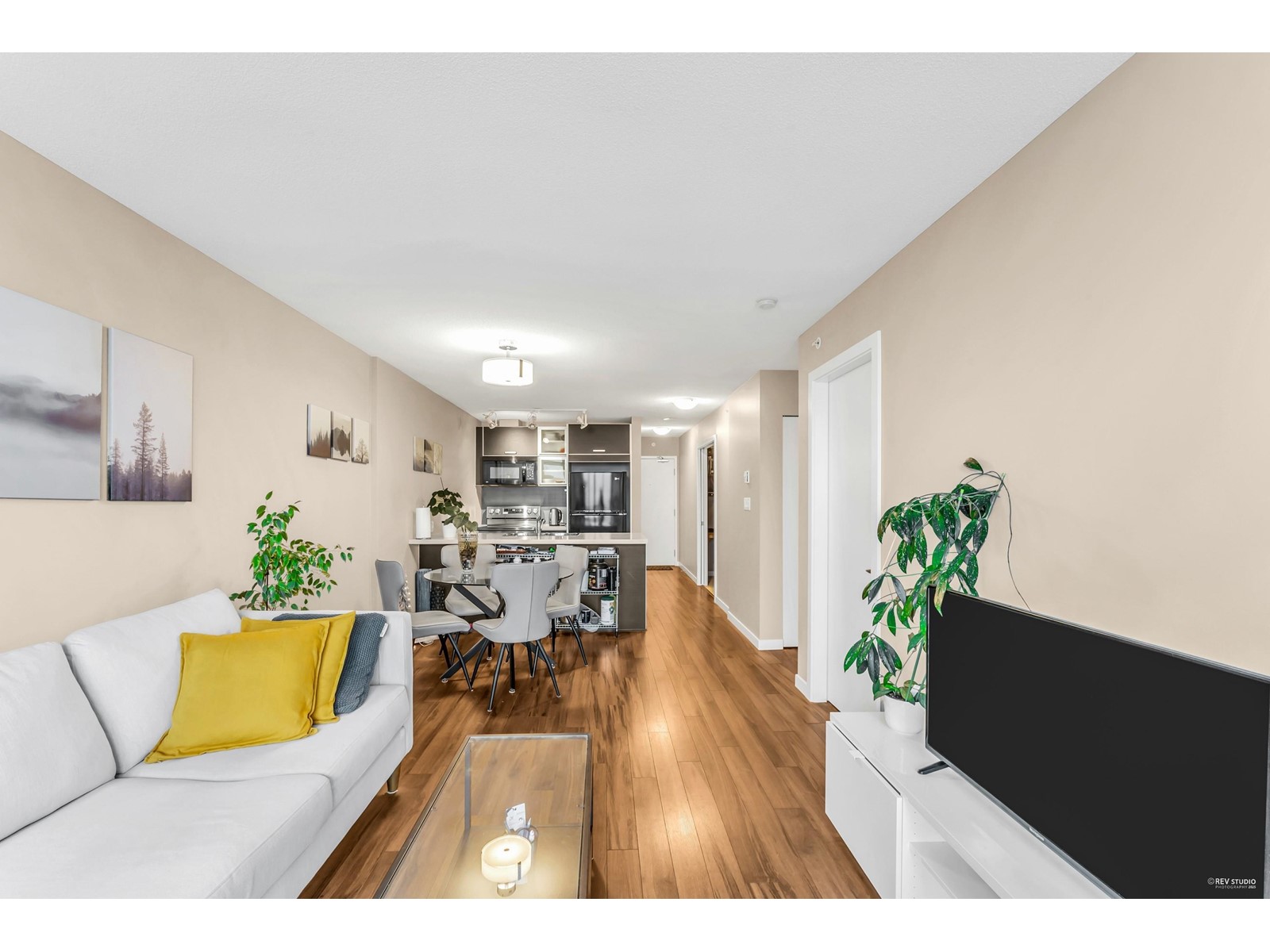 2908 9981 Whalley Boulevard, Surrey, British Columbia  V3T 0G6 - Photo 5 - R2984855