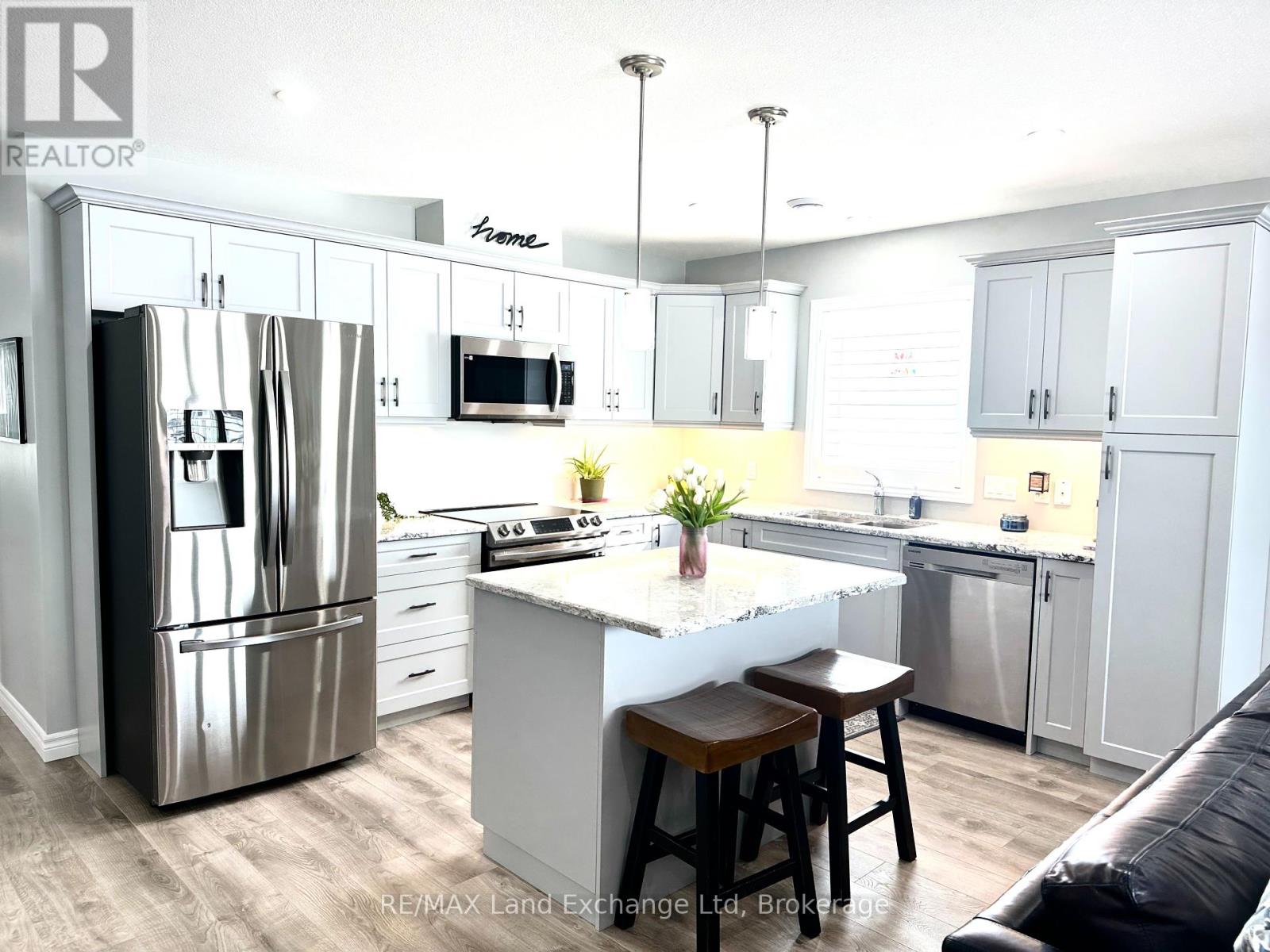 179 Lake Breeze Drive, Ashfield-Colborne-Wawanosh, Ontario  N7A 0C8 - Photo 11 - X11991153