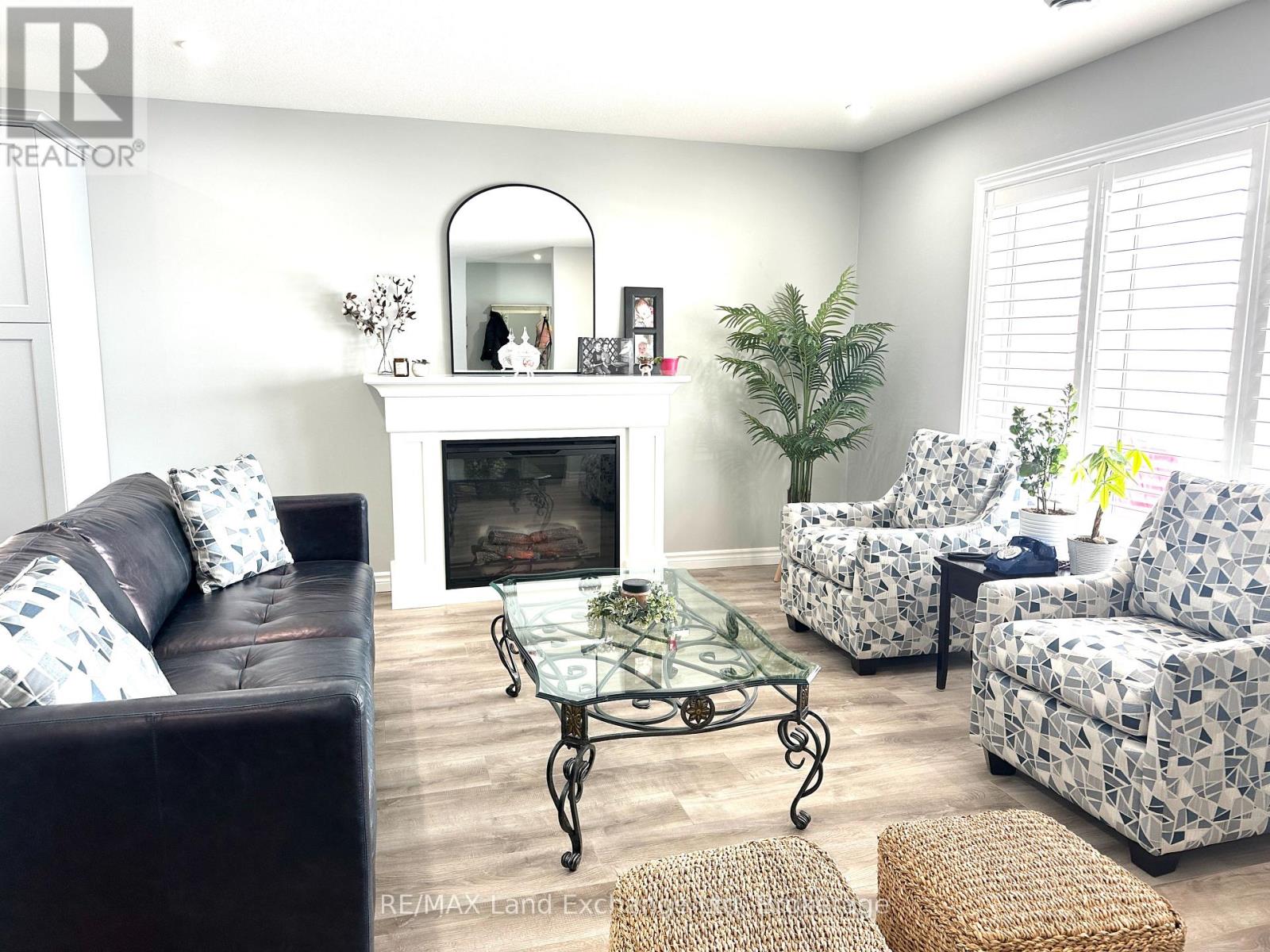 179 Lake Breeze Drive, Ashfield-Colborne-Wawanosh, Ontario  N7A 0C8 - Photo 8 - X11991153