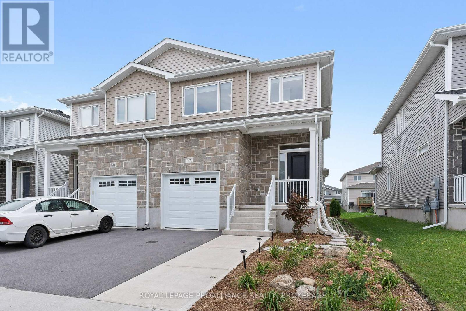 Property at 1386 ANDERSEN DRIVE image 2