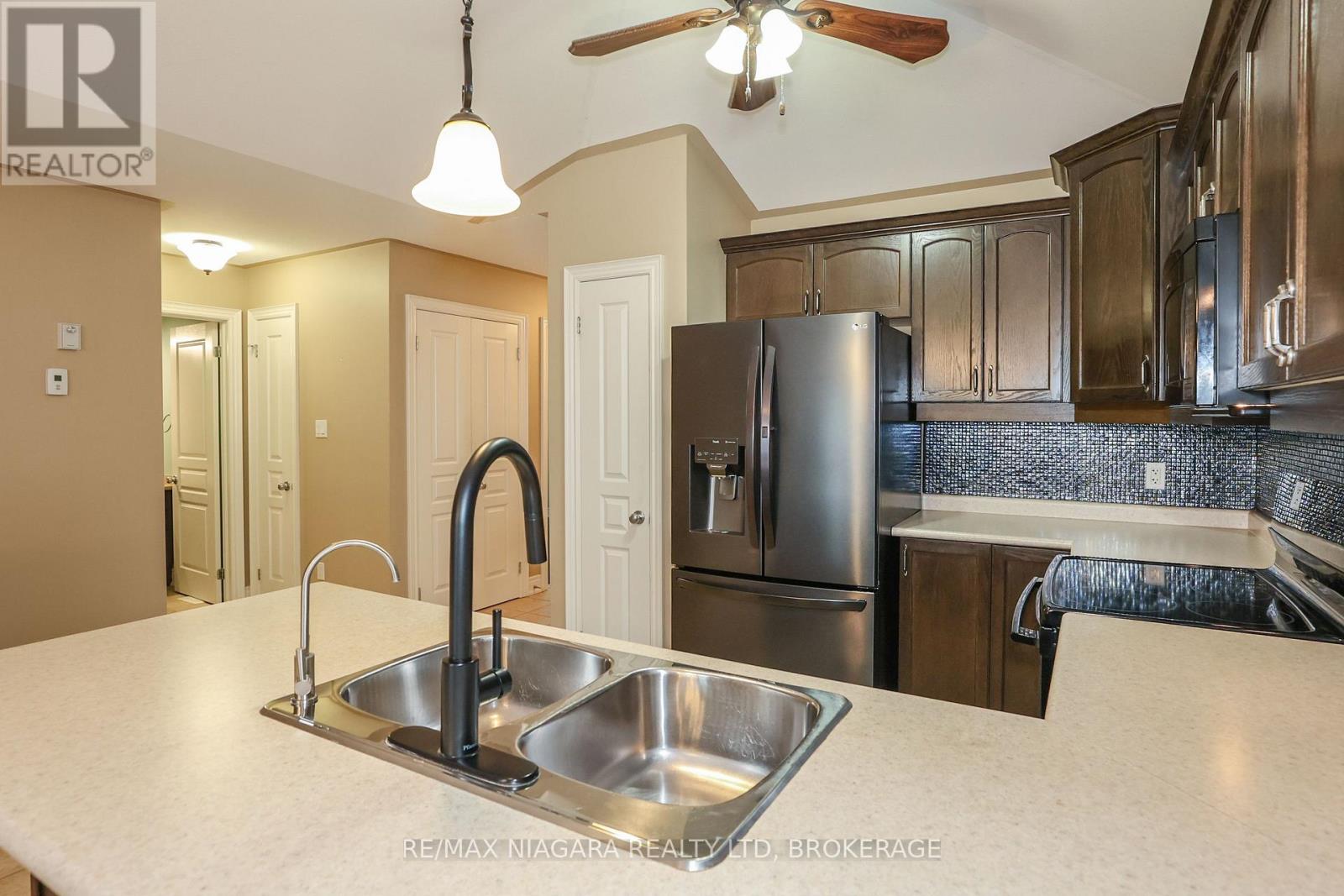 2476 Old Mill Road E, Fort Erie, Ontario  L0S 1S0 - Photo 6 - X11968002