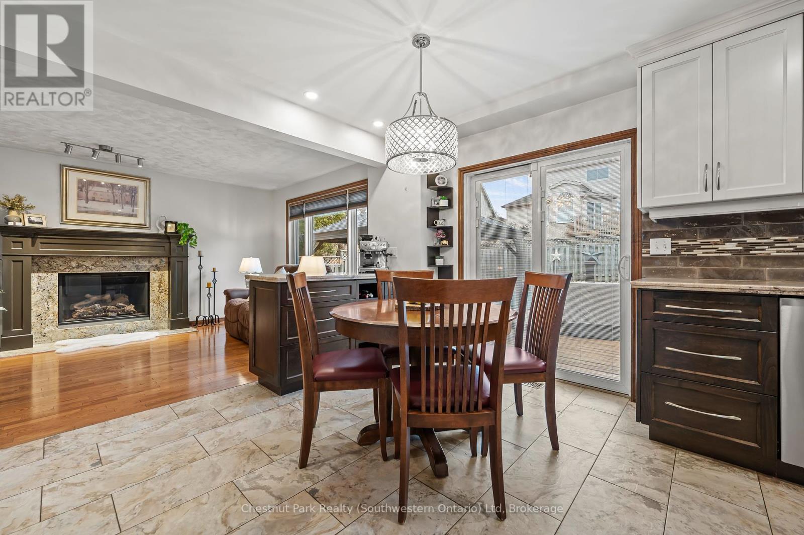 39 Celia Crescent, Guelph, Ontario  N1G 4R4 - Photo 19 - X12055758