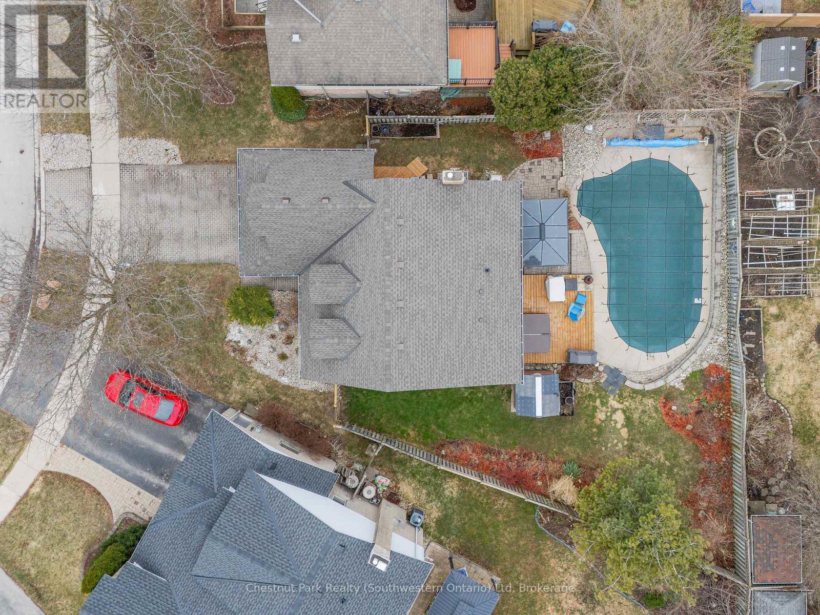 Property at 39 CELIA CRESCENT image 2