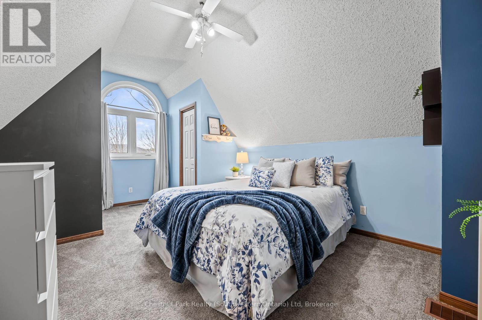 39 Celia Crescent, Guelph, Ontario  N1G 4R4 - Photo 33 - X12055758