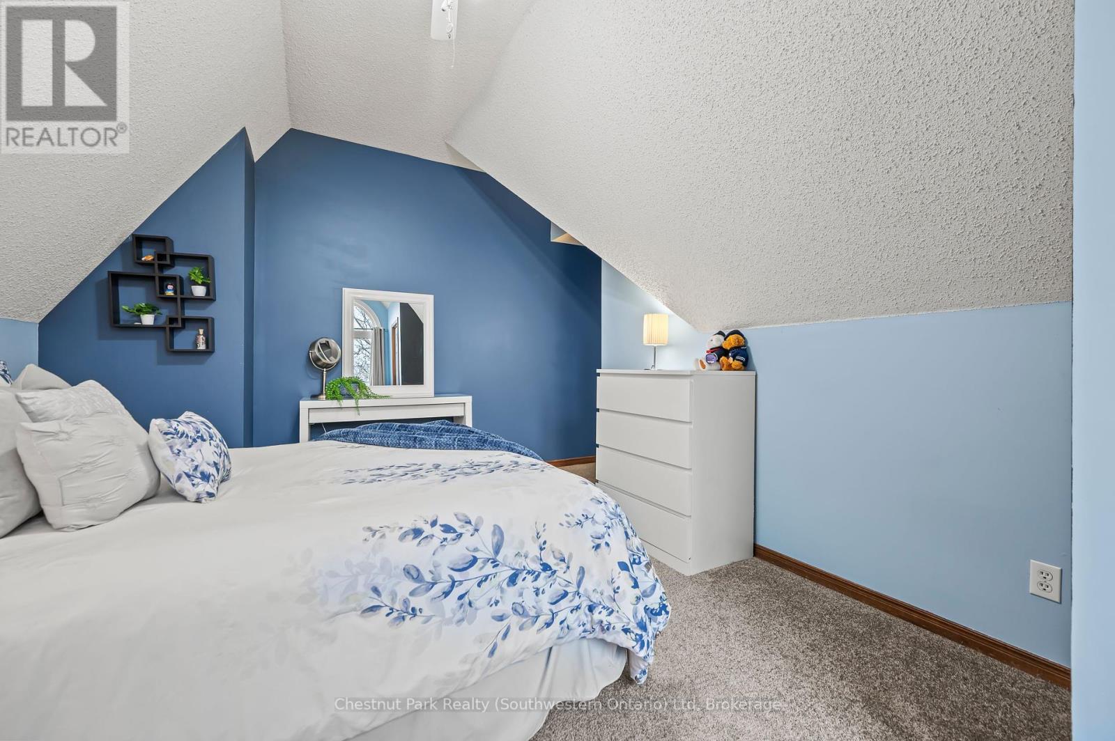 39 Celia Crescent, Guelph, Ontario  N1G 4R4 - Photo 34 - X12055758