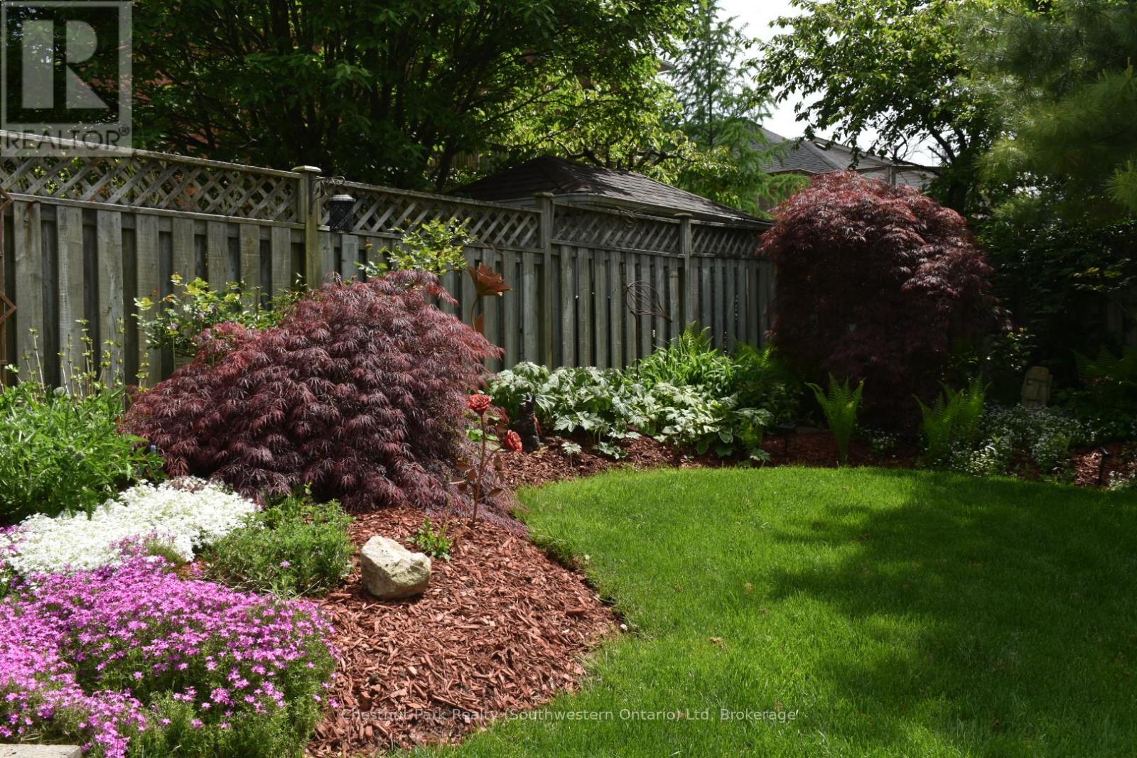 39 Celia Crescent, Guelph, Ontario  N1G 4R4 - Photo 46 - X12055758