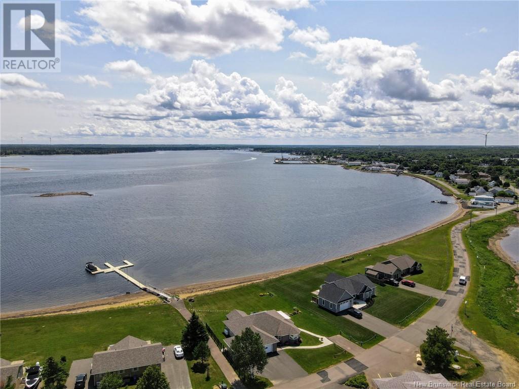 80 York Street, Richibucto, New Brunswick  E4W 4K2 - Photo 3 - NB115292