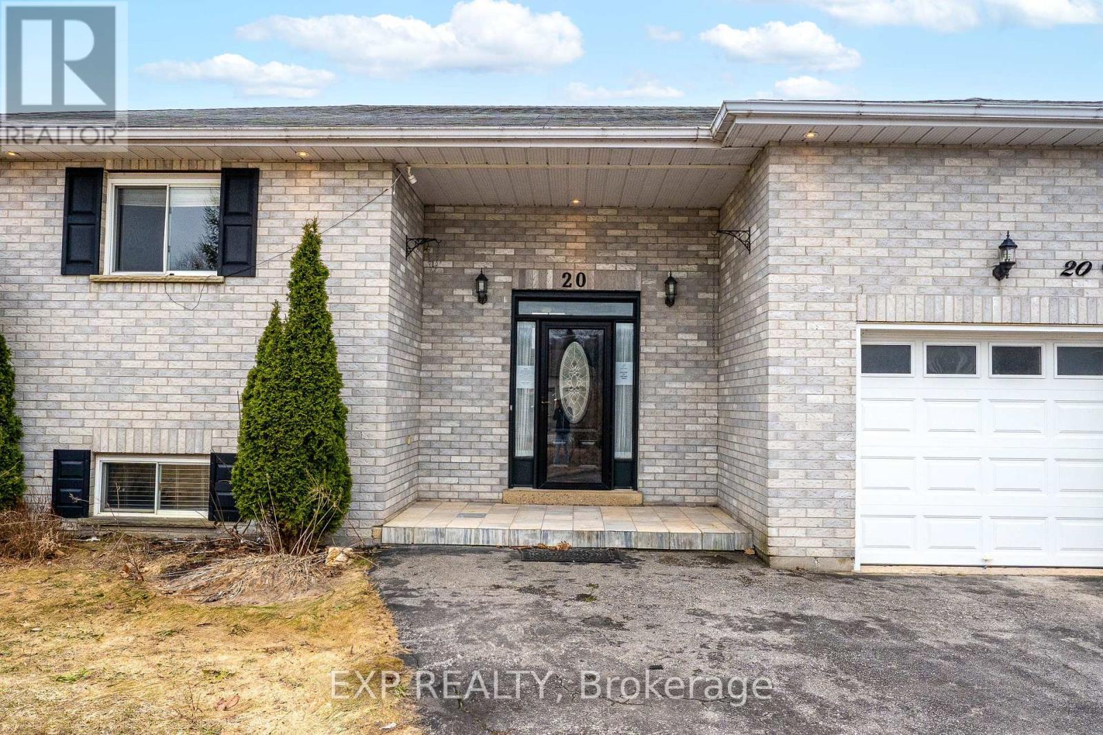 Property at 20 WASAGA SANDS DRIVE image 1
