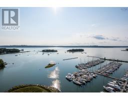 1401 72 Seapoint Road, Dartmouth, Ca