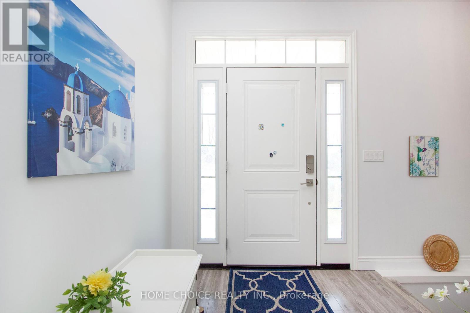 Property at 67 ROYAL GALA DRIVE image 3