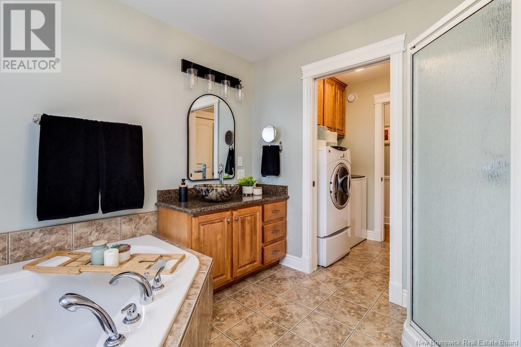 Property at 15 Emma Court image 4
