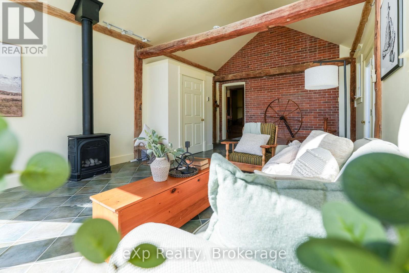 845064 Deviation Road, Grey Highlands, Ontario  N4L 1W5 - Photo 25 - X12055852