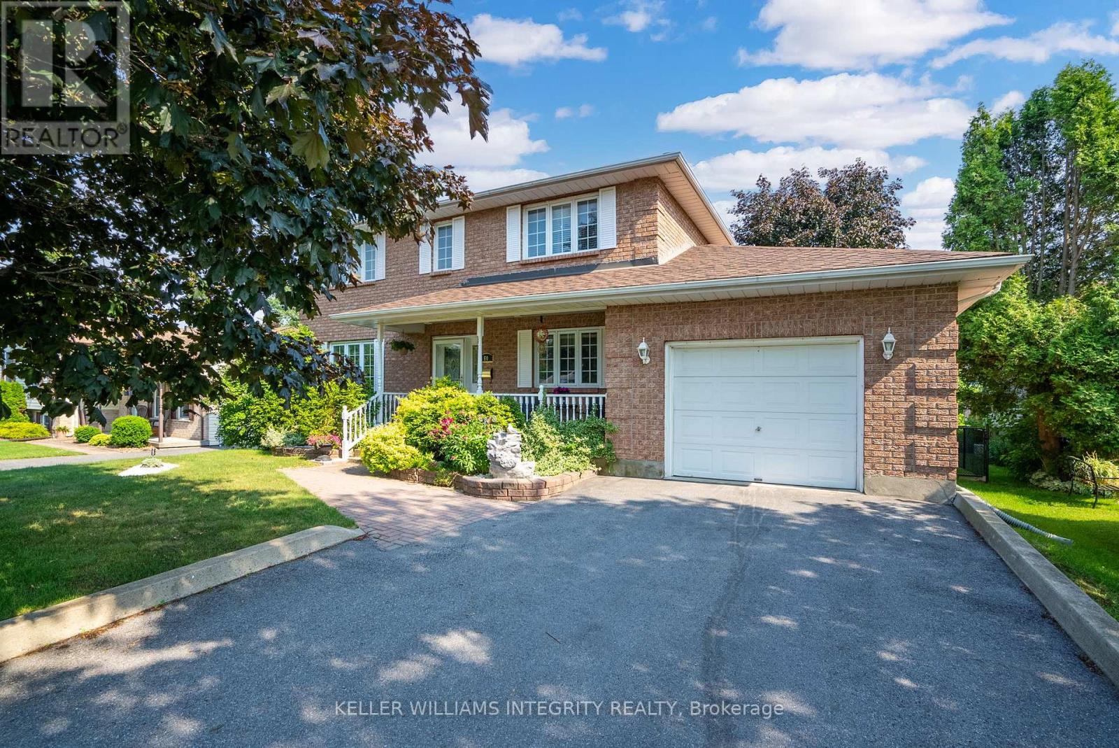 60 Hickory Street, South Stormont, Ontario  K0C 1M0 - Photo 3 - X12055849