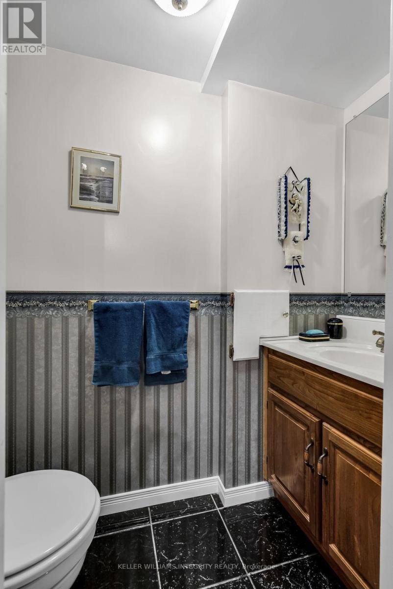 60 Hickory Street, South Stormont, Ontario  K0C 1M0 - Photo 34 - X12055849