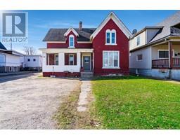 16 Marlborough STREET West, Leamington, Ontario