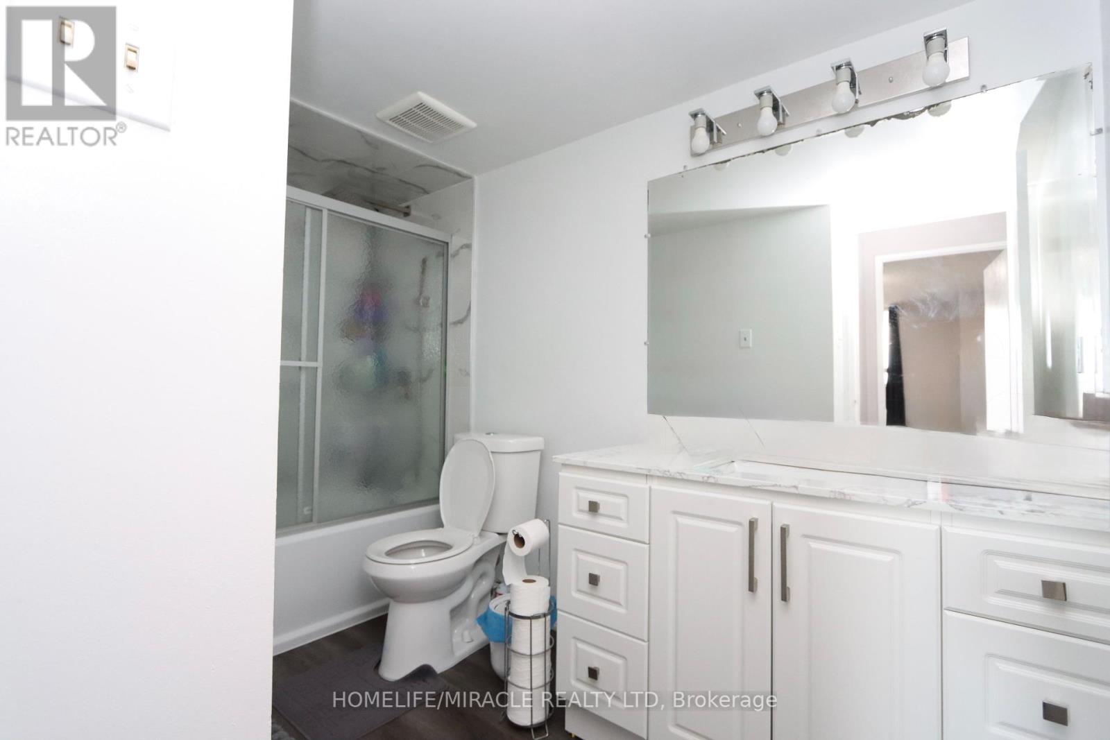1507 - 40 Panorama Court, Toronto, Ontario  M9V 4M1 - Photo 11 - W12055857