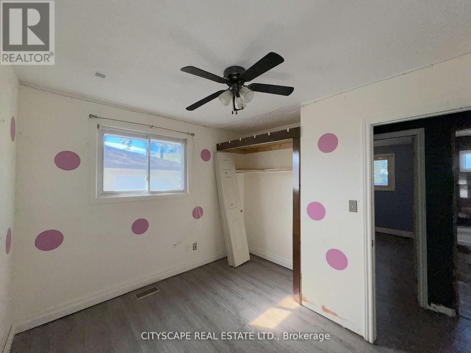 515 Grantham Avenue, St. Catharines, Ontario  L2M 6W2 - Photo 17 - X12055897