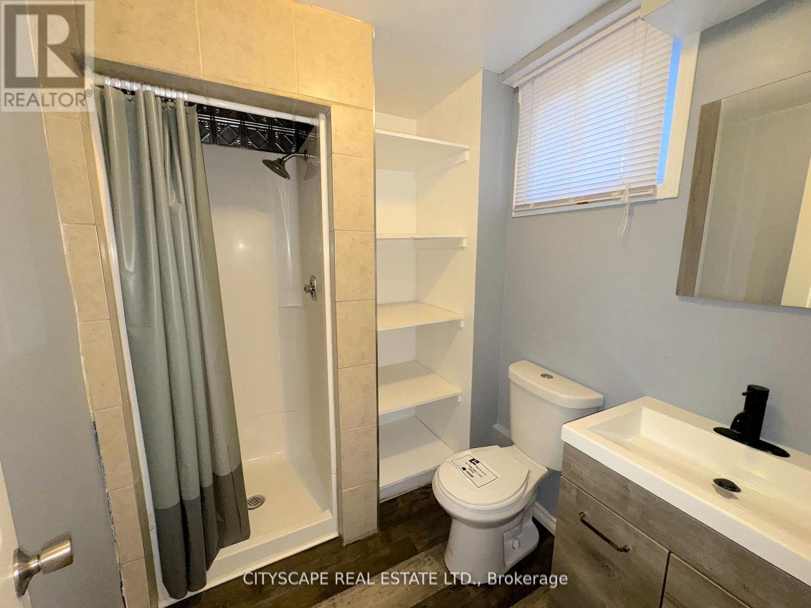 515 Grantham Avenue, St. Catharines, Ontario  L2M 6W2 - Photo 28 - X12055897