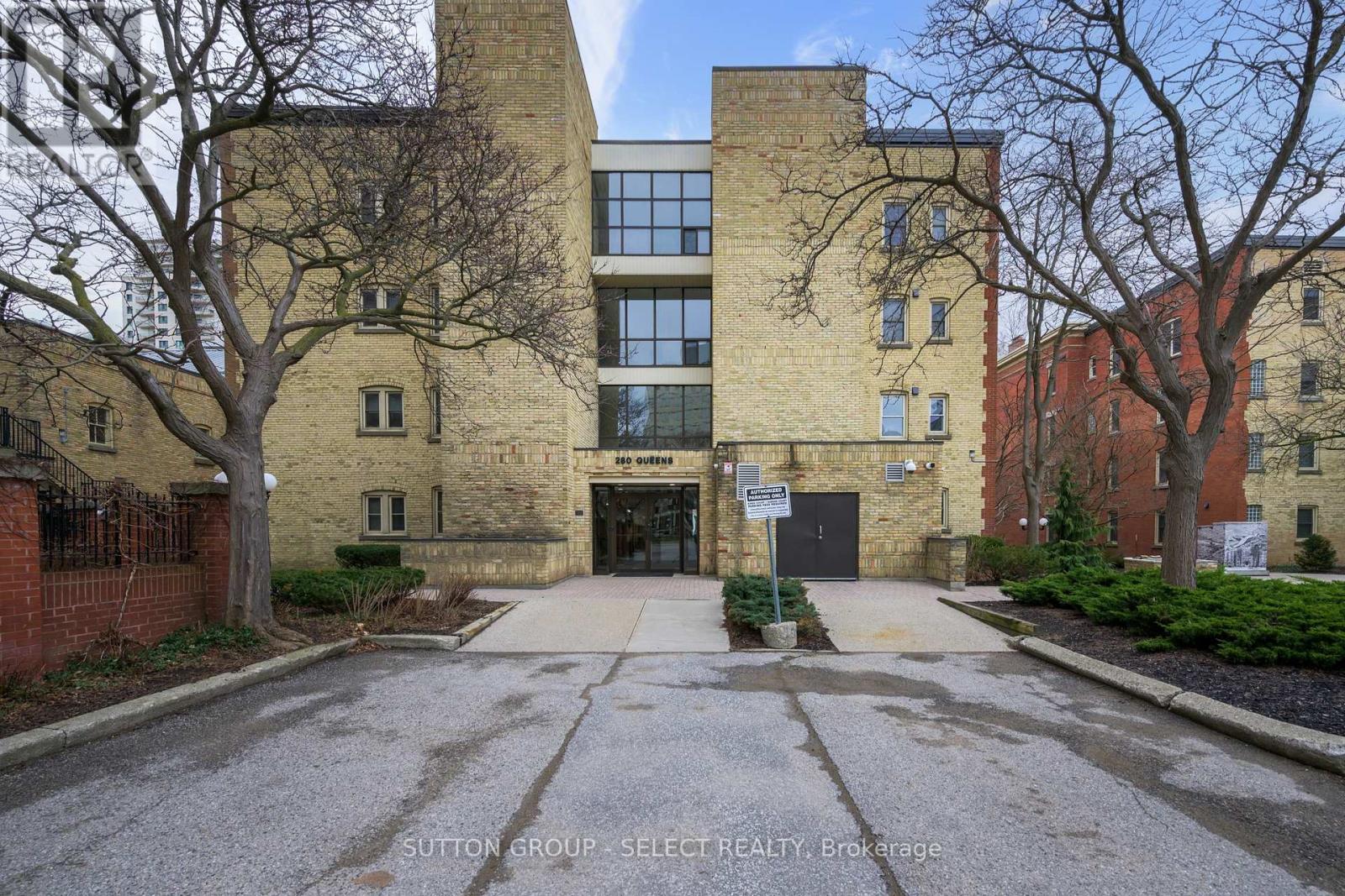 Property at 302 - 280 QUEENS AVENUE image 4