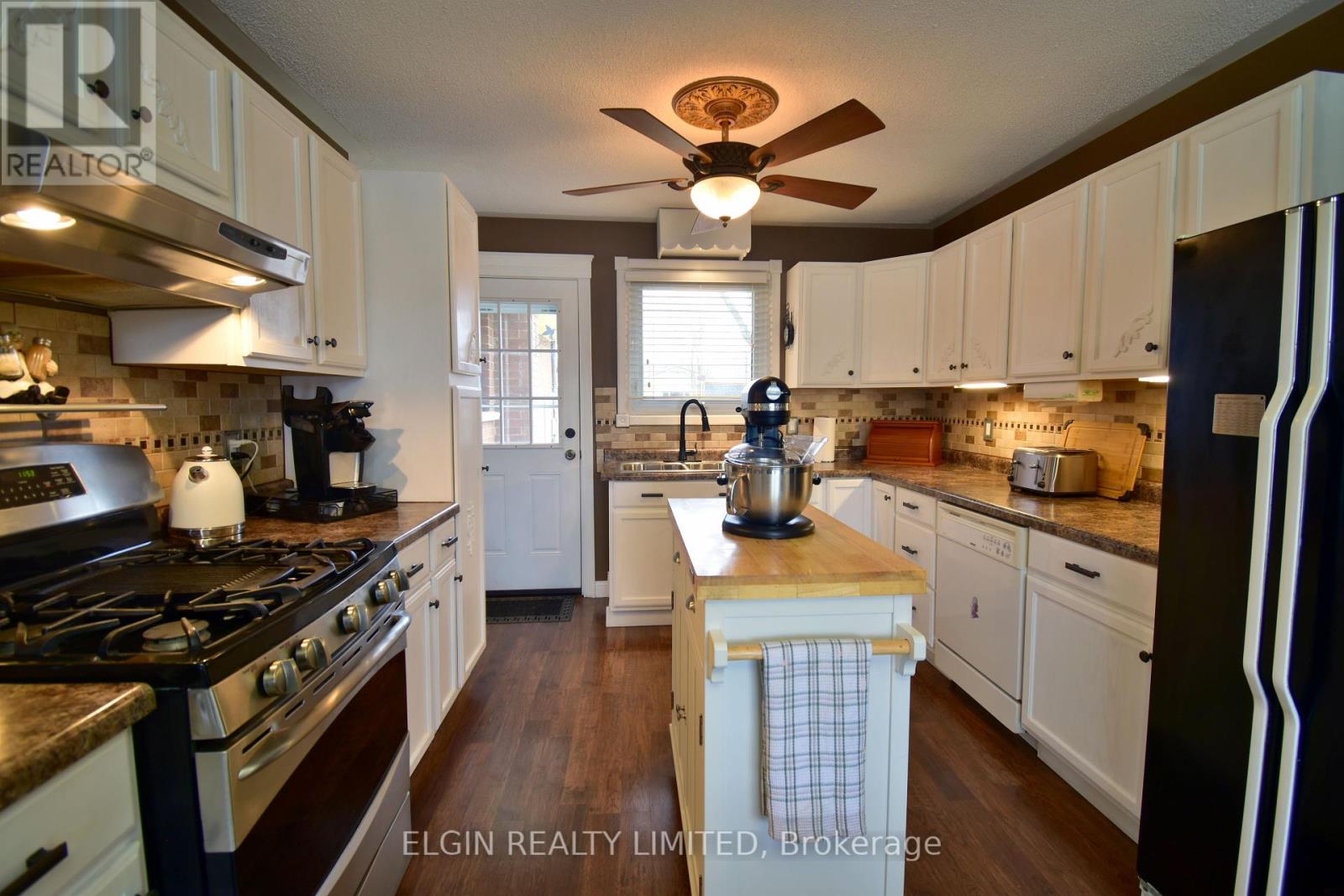 589 Elm Street, St. Thomas, Ontario  N5R 1K8 - Photo 11 - X12055997