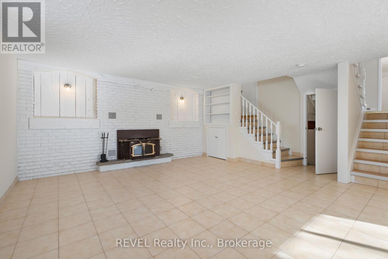 7797 Mulhern Street, Niagara Falls, Ontario  L2H 1B6 - Photo 25 - X12055926