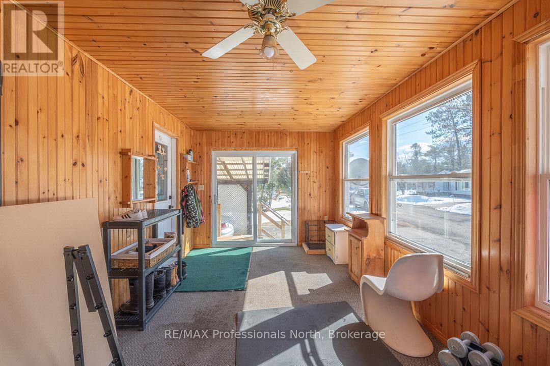 1024 Fifth Lane, Minden Hills, Ontario  K0M 2K0 - Photo 5 - X12055996