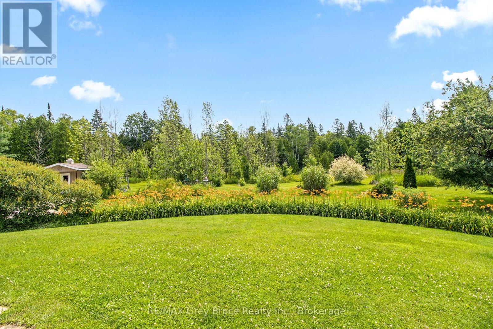 55 Trillium Crossing, Northern Bruce Peninsula, Ontario  N0H 1W0 - Photo 45 - X12055998