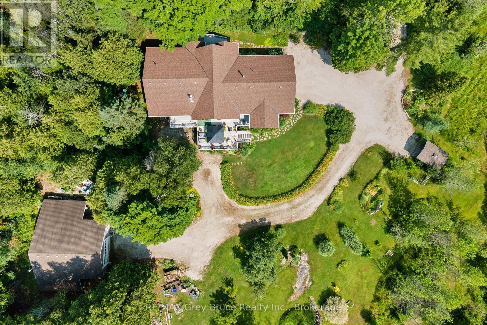 55 Trillium Crossing, Northern Bruce Peninsula, Ontario  N0H 1W0 - Photo 48 - X12055998