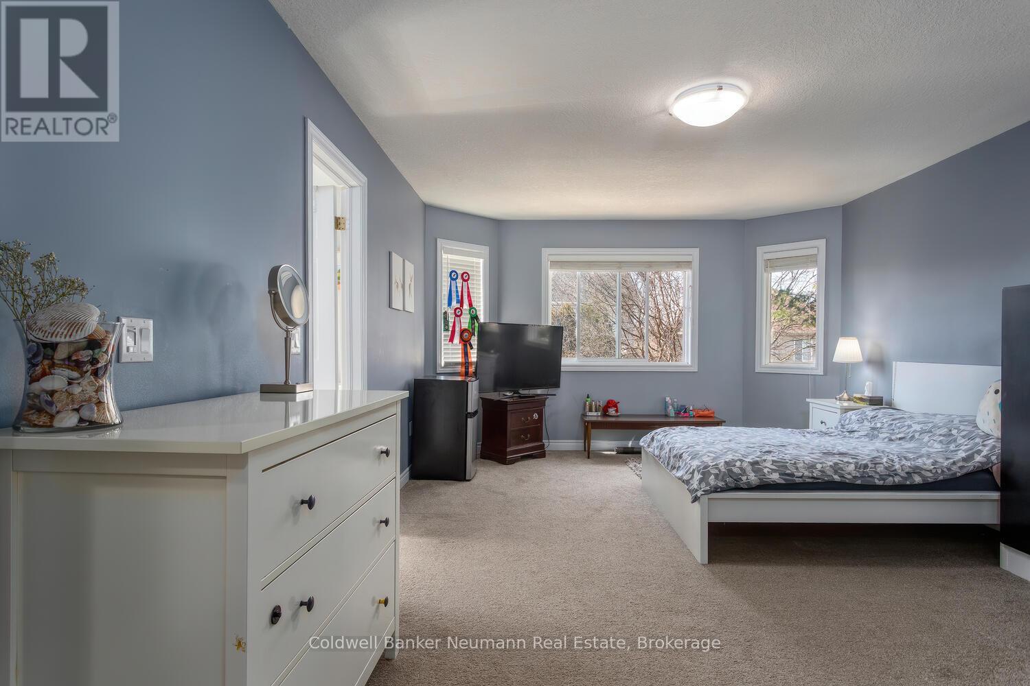 16 Mcgarr Drive, Guelph, Ontario  N1L 1N4 - Photo 25 - X12055999