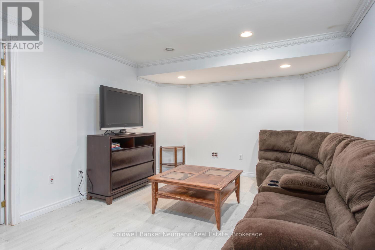 16 Mcgarr Drive, Guelph, Ontario  N1L 1N4 - Photo 37 - X12055999