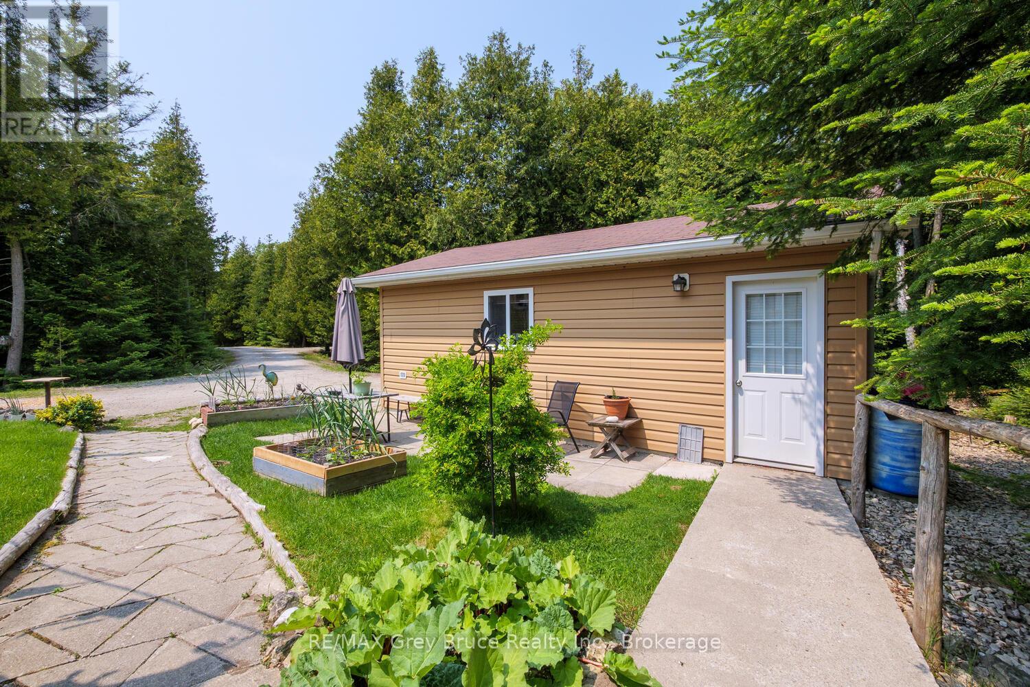 103 Lakewood Country Lane, Northern Bruce Peninsula, Ontario  N0H 1W0 - Photo 33 - X12056000