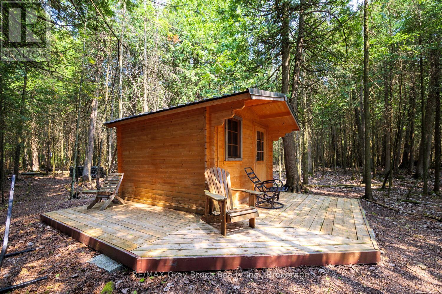 103 Lakewood Country Lane, Northern Bruce Peninsula, Ontario  N0H 1W0 - Photo 38 - X12056000