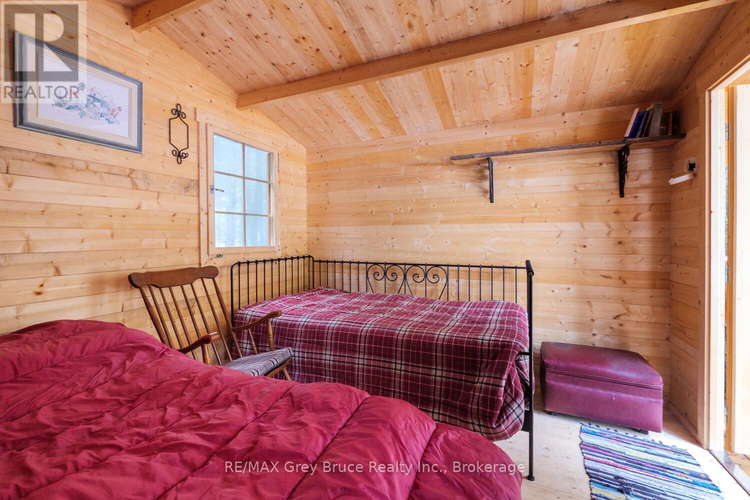 103 Lakewood Country Lane, Northern Bruce Peninsula, Ontario  N0H 1W0 - Photo 39 - X12056000