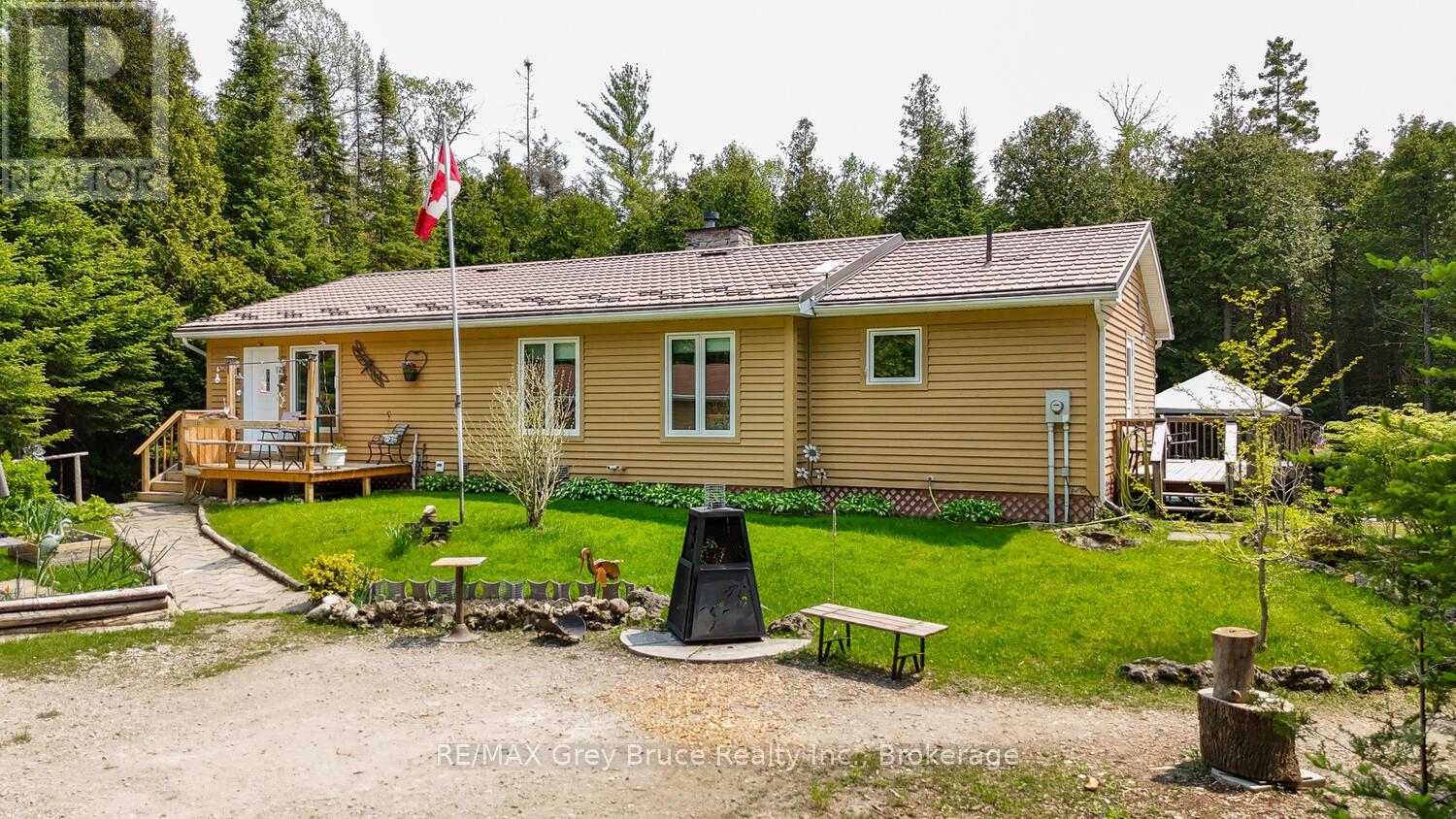 103 Lakewood Country Lane, Northern Bruce Peninsula, Ontario  N0H 1W0 - Photo 41 - X12056000