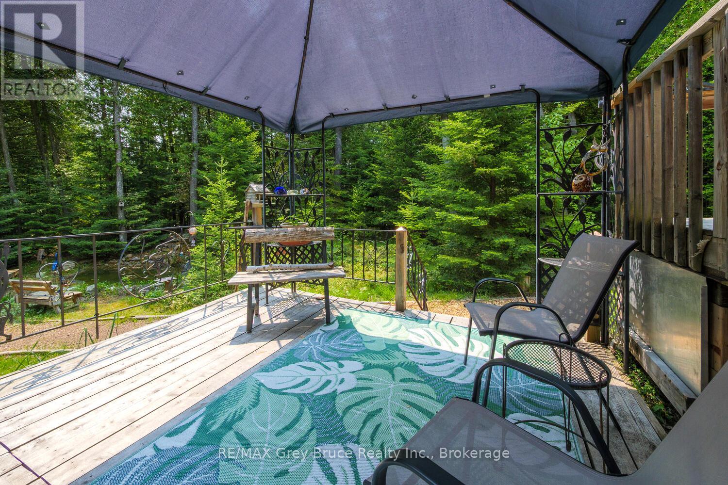 103 Lakewood Country Lane, Northern Bruce Peninsula, Ontario  N0H 1W0 - Photo 44 - X12056000