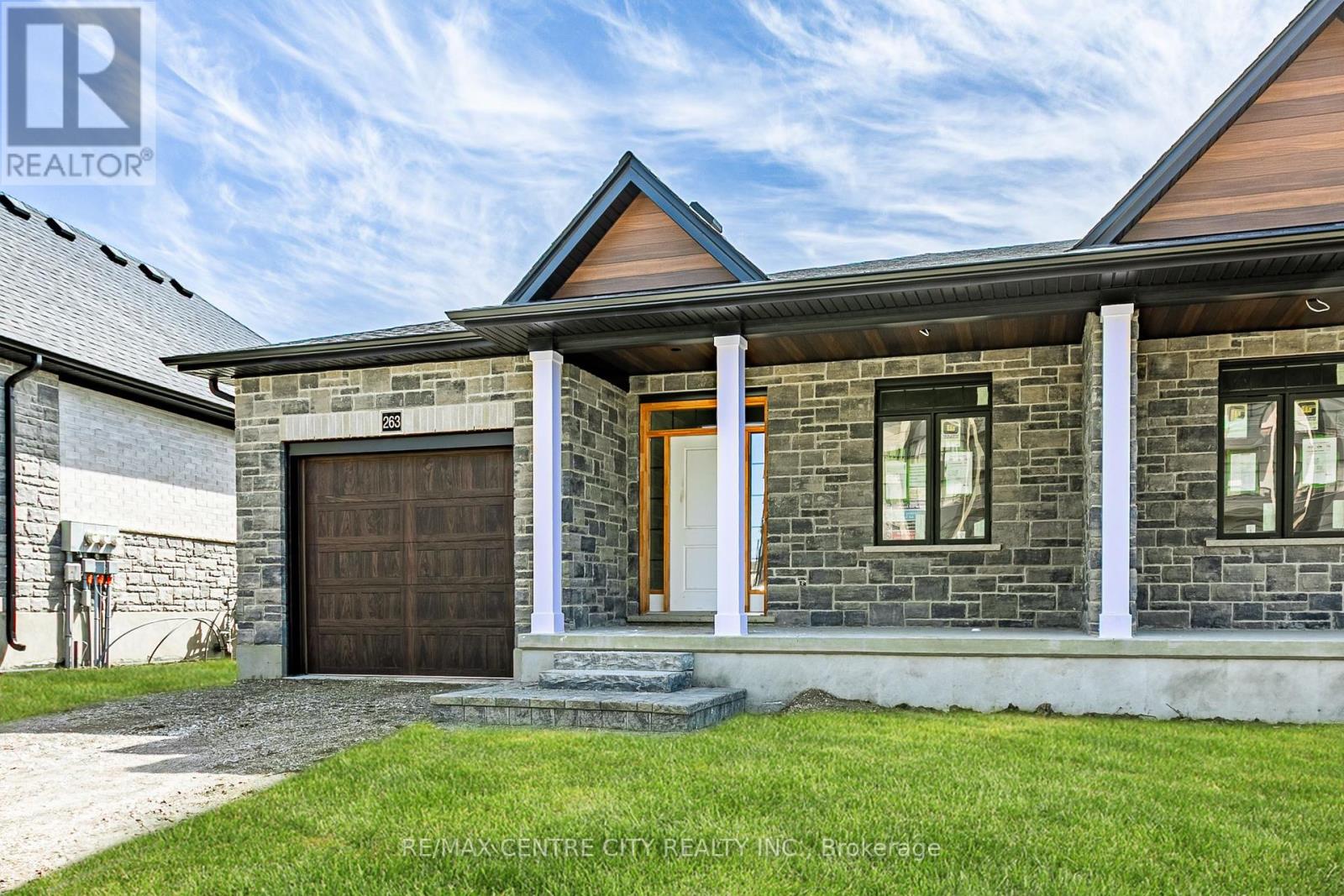 Property at 263 SOUTH CARRIAGE ROAD image 2