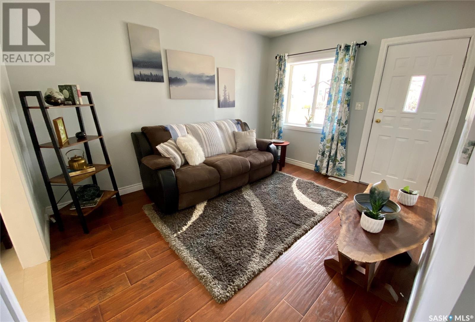 Property at 2229 McDonald STREET image 5